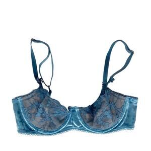 Victoria's Secret Dream Angels Teal Blue Lace Push-Up Bra Size 32C No Padding